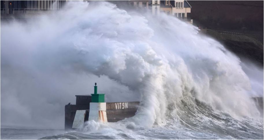 Stuhia Goretti godet Evropën, qindra mijëra persona mbeten në errësirë
